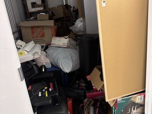 5 x 10 storage unit in Denver, CO
