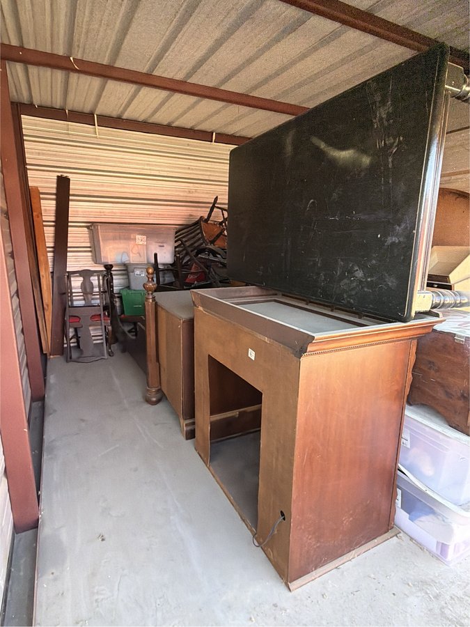 10 x 15 storage unit in Walls, MS