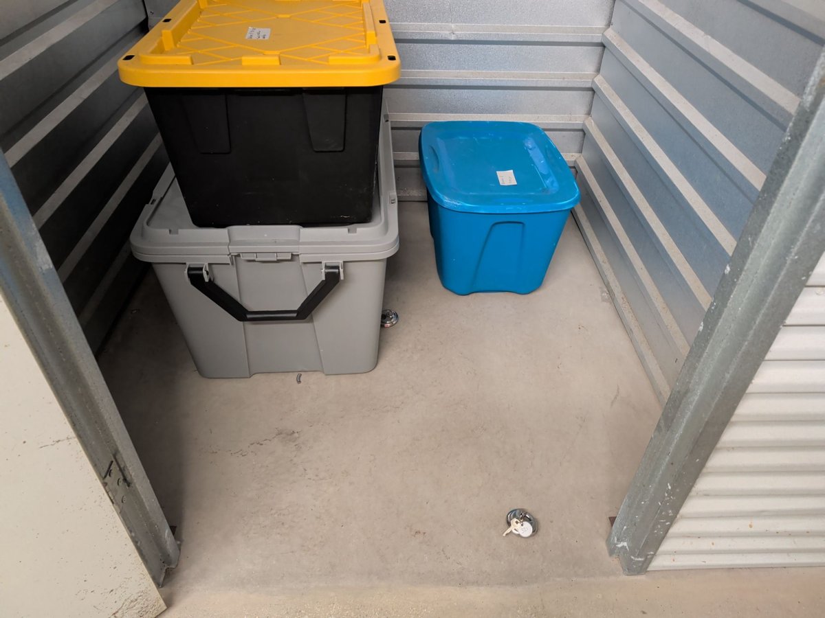 5 x 5 storage unit in St Charles, IL