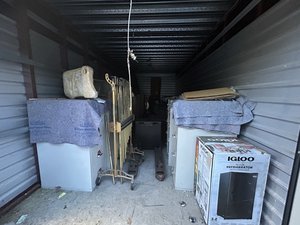 10 x 25 storage unit in Suwanee, GA