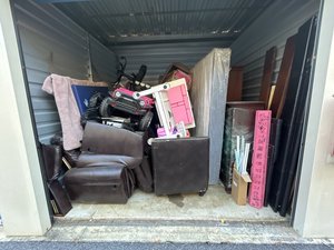 10 x 10 storage unit in Cumming, GA