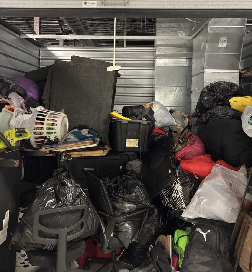 10 x 10 storage unit in Savannah, GA