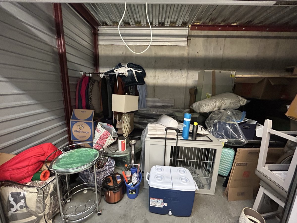 10 x 25 storage unit in Lawrenceville, GA