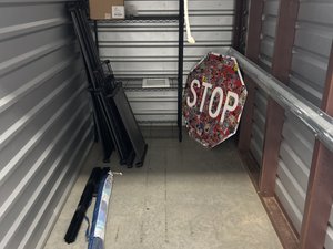 5 x 10 storage unit in Marietta, GA