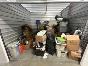 10 x 10 storage unit in Marietta, GA