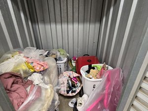 5 x 5 storage unit in Suitland, MD