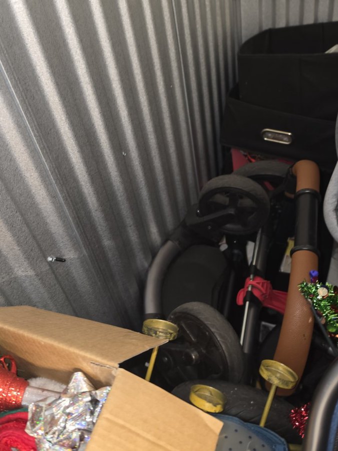 5 x 8 storage unit in Gainesville, FL