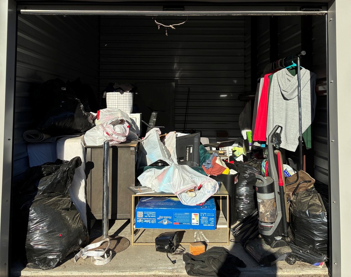 10 x 16 storage unit in Scarborough, ME
