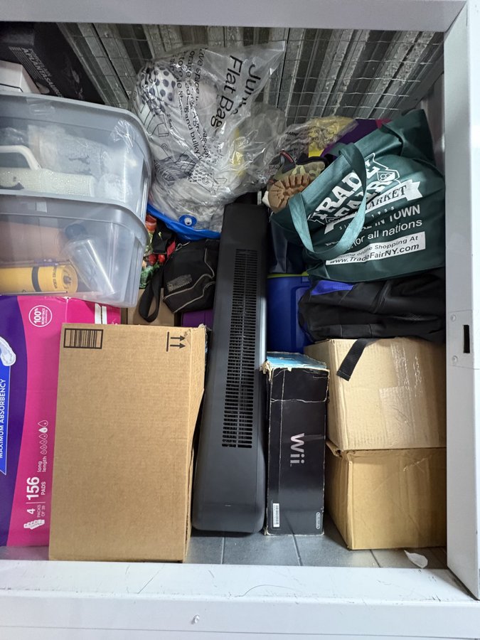 5 x 5 storage unit in Astoria, NY