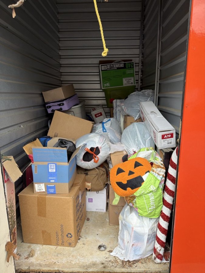 5 x 9 storage unit in Midlothian, VA