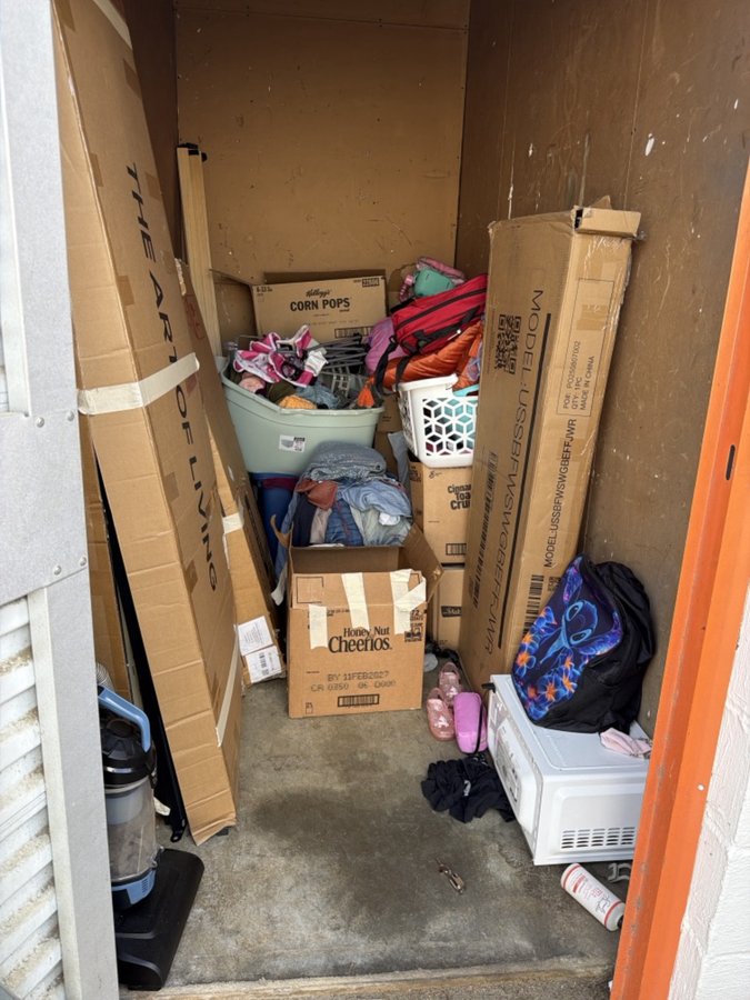 5 x 10 storage unit in Richmond, VA