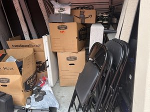 10 x 10 storage unit in Midlothian, VA