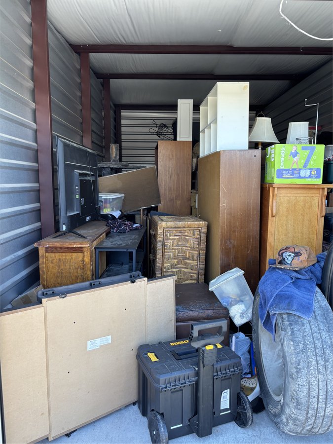 10 x 20 storage unit in Tucson, AZ