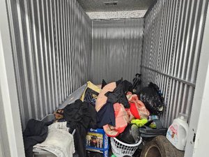5 x 10 storage unit in Jonesboro, GA