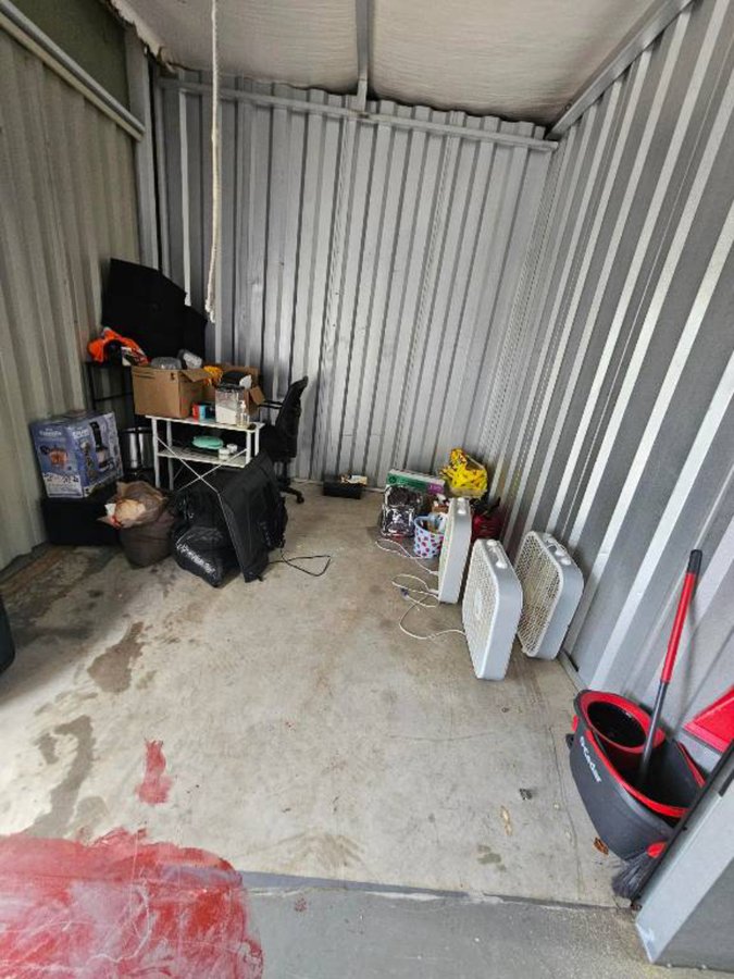 10 x 10 storage unit in Jonesboro, GA