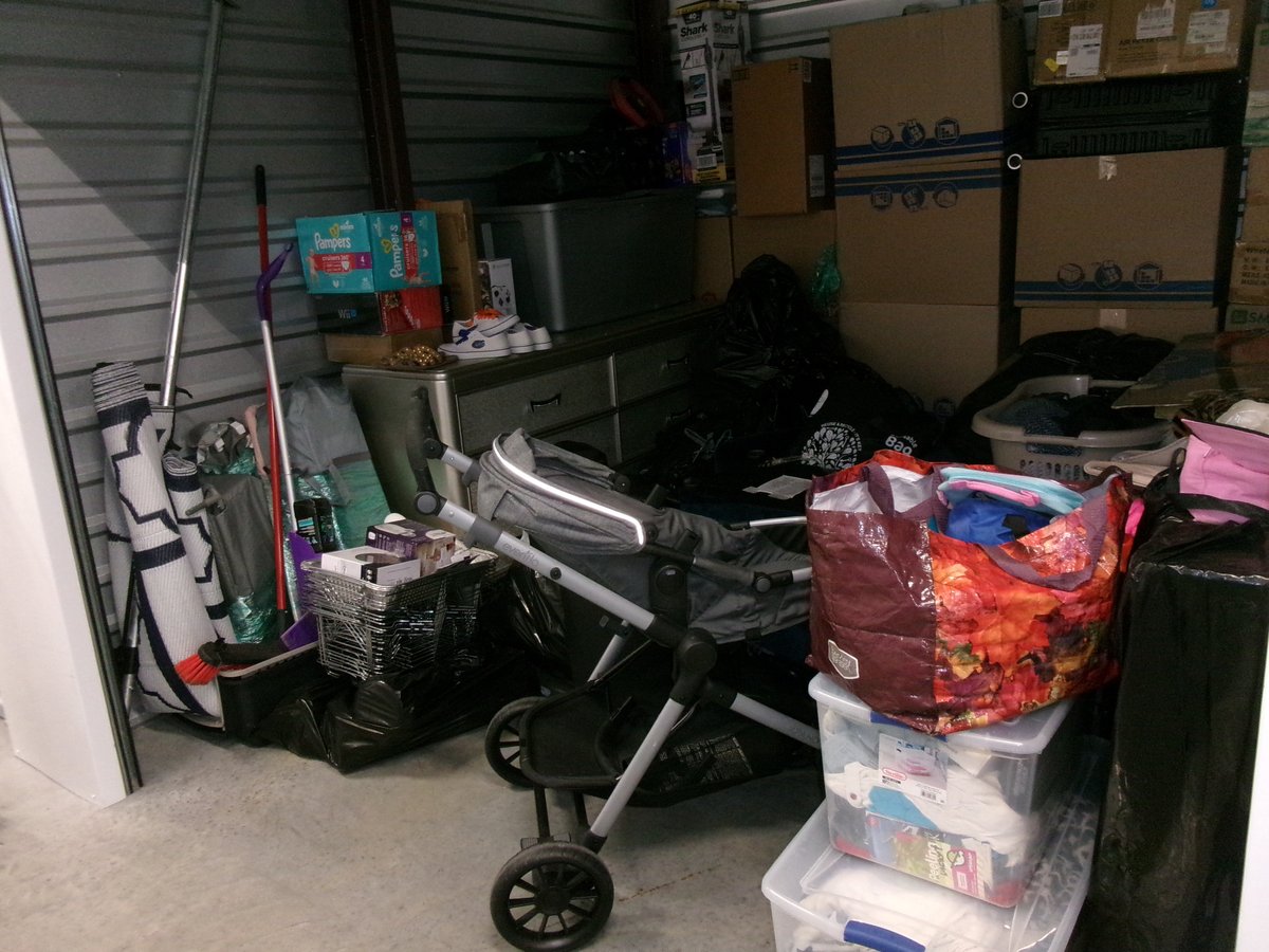 10 x 10 storage unit in Davenport, FL