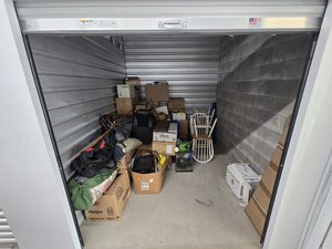 7 x 10 storage unit in Painesville, OH