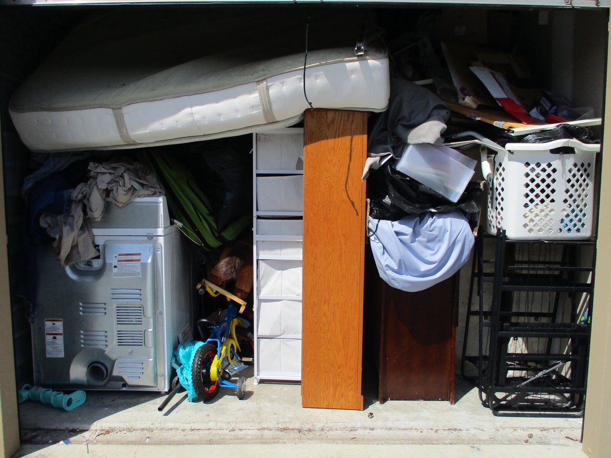 10 x 15 storage unit in Ocala, FL