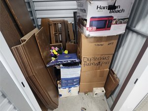 5 x 5 storage unit in Orlando, FL