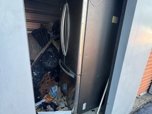 5 x 10 storage unit in Marietta, GA
