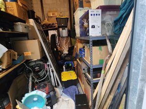 8 x 15 storage unit in Chesapeake, VA