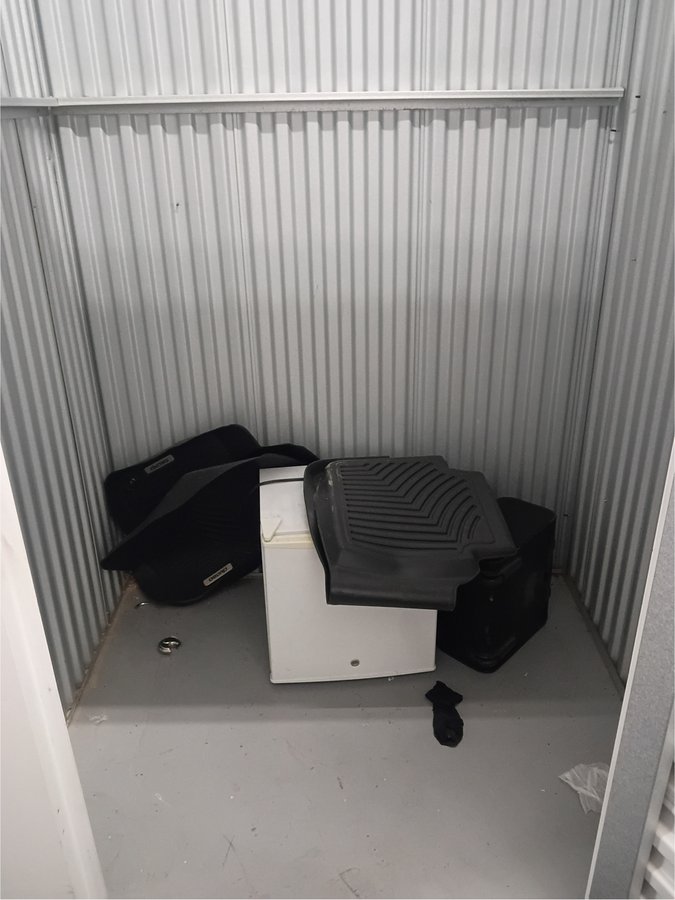 4 x 5 storage unit in Philadelphia, PA