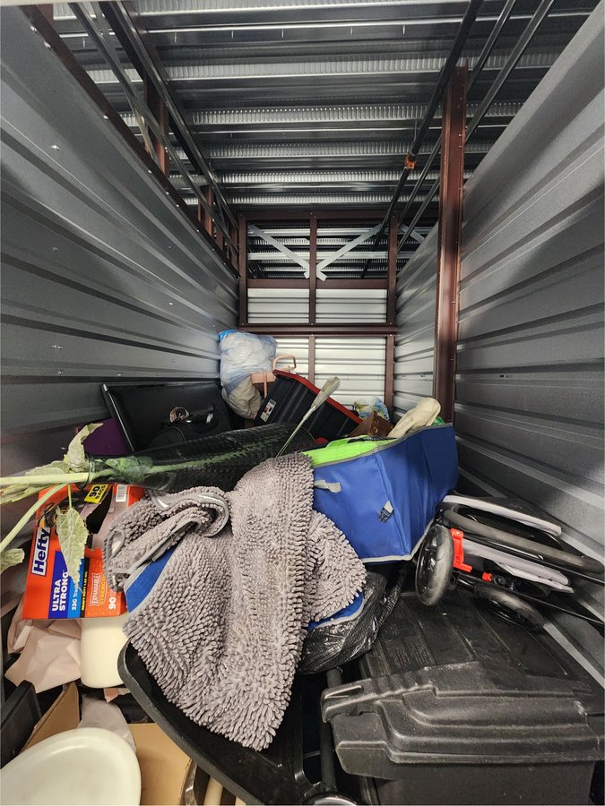 5 x 10 storage unit in Palm Coast, FL
