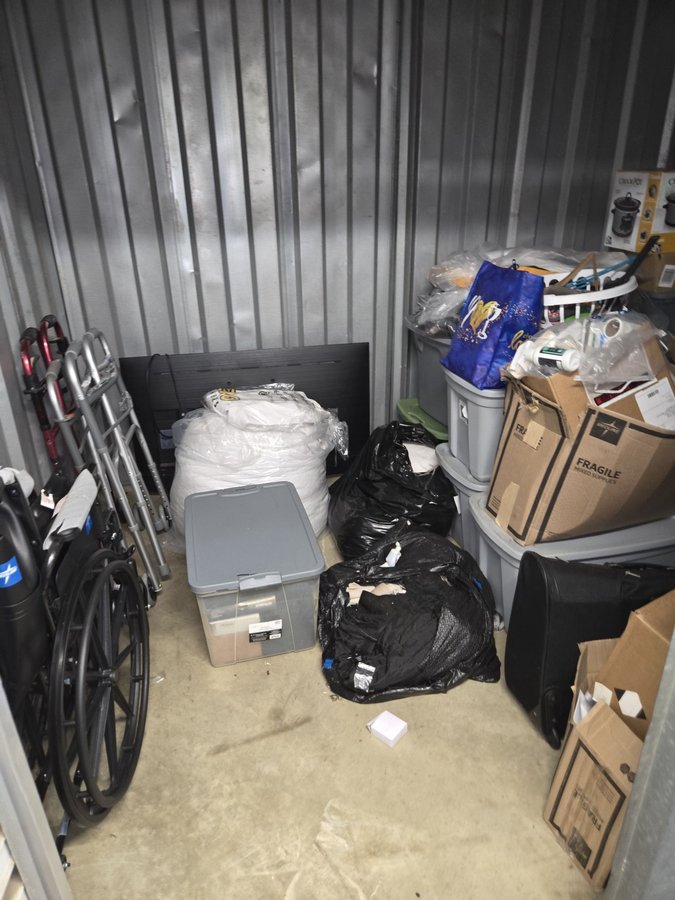 8 x 10 storage unit in Suitland, MD