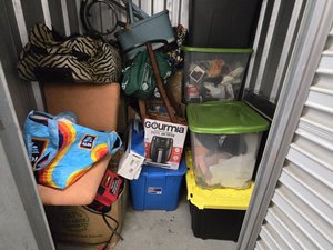 5 x 5 storage unit in Suitland, MD