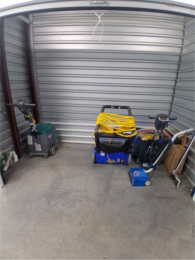 5 x 10 storage unit in Randallstown, MD