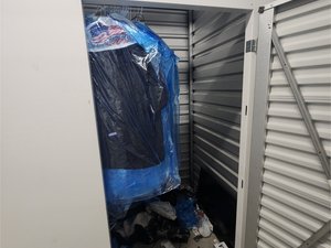 5 x 5 storage unit in Orlando, FL
