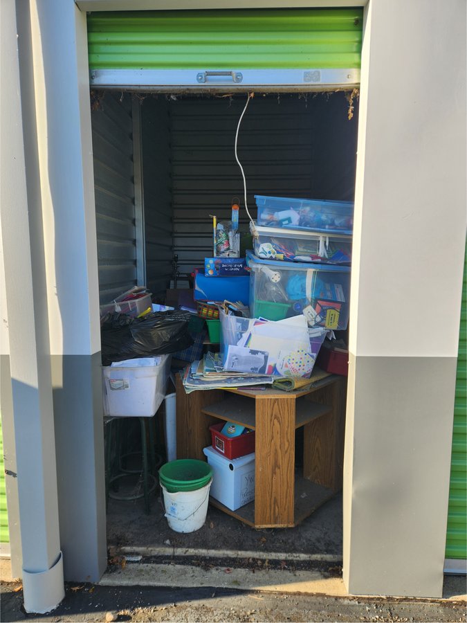 5 x 10 storage unit in Cleveland, OH