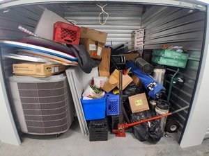 10 x 10 storage unit in Randallstown, MD