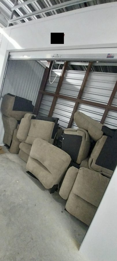 10 x 5 storage unit in Lakeland, FL