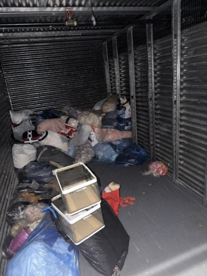 10 x 10 storage unit in Brooklyn, NY