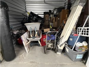 10 x 10 storage unit in Randallstown, MD