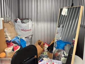 5 x 5 storage unit in Philadelphia, PA
