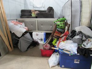 10 x 10 unit in Peoria