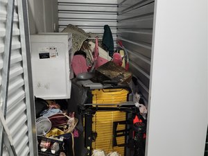5 x 10 unit in Virginia Beach