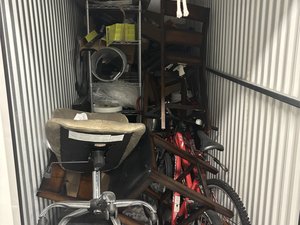 11 x 12 storage unit in Davenport, FL