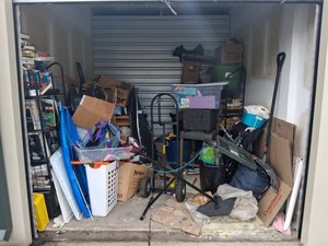 10 x 10 storage unit in Ocala, FL