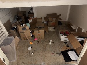 10 x 9 storage unit in Los Angeles, CA