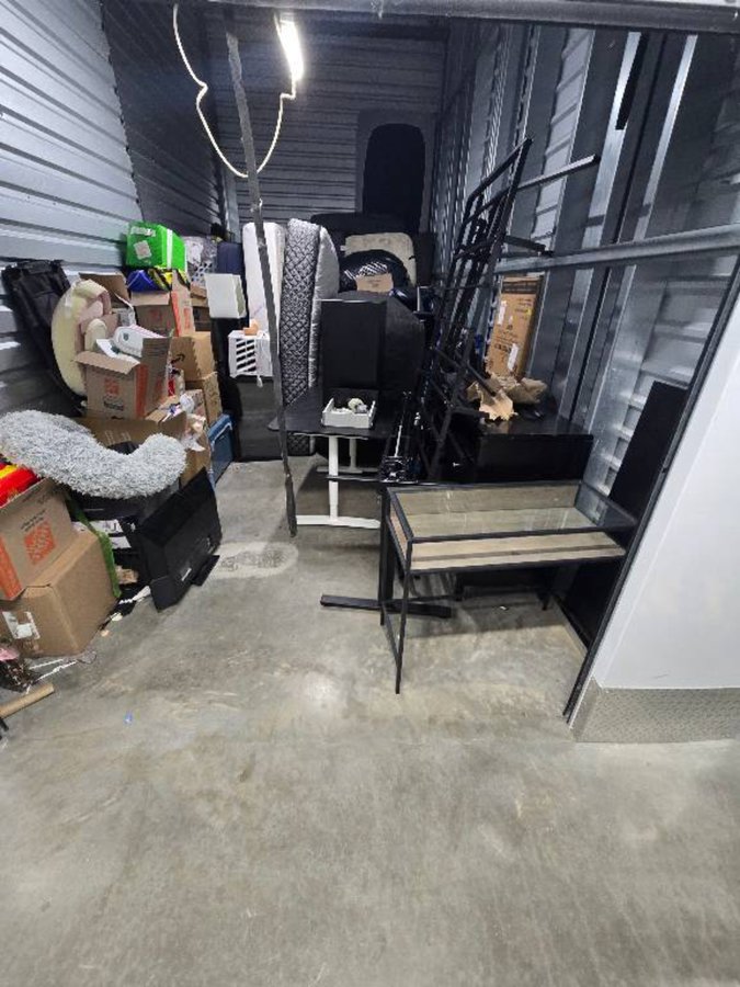 9 x 20 storage unit in Atlanta, GA