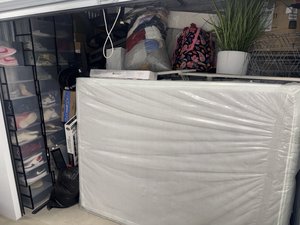 10 x 10 storage unit in Inglewood, CA