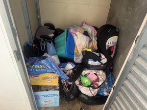 5 x 5 storage unit in Los Angeles, CA