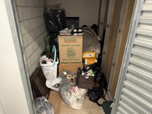 5 x 10 storage unit in El Segundo, CA