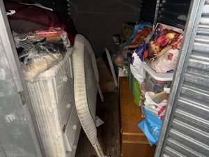 5 x 10 storage unit in Los Angeles, CA