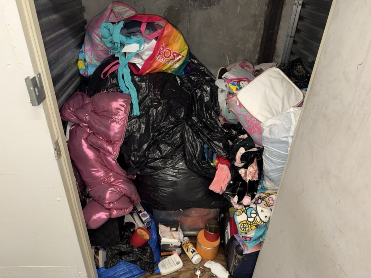 5 x 5 storage unit in Los Angeles, CA