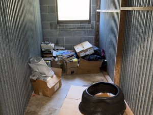 5 x 12 storage unit in Lorton, VA