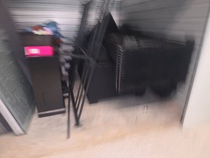 10 x 10 storage unit in Charlotte, NC